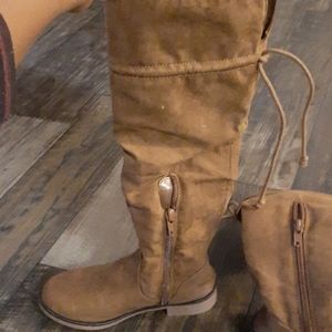 Knee high kids boots
